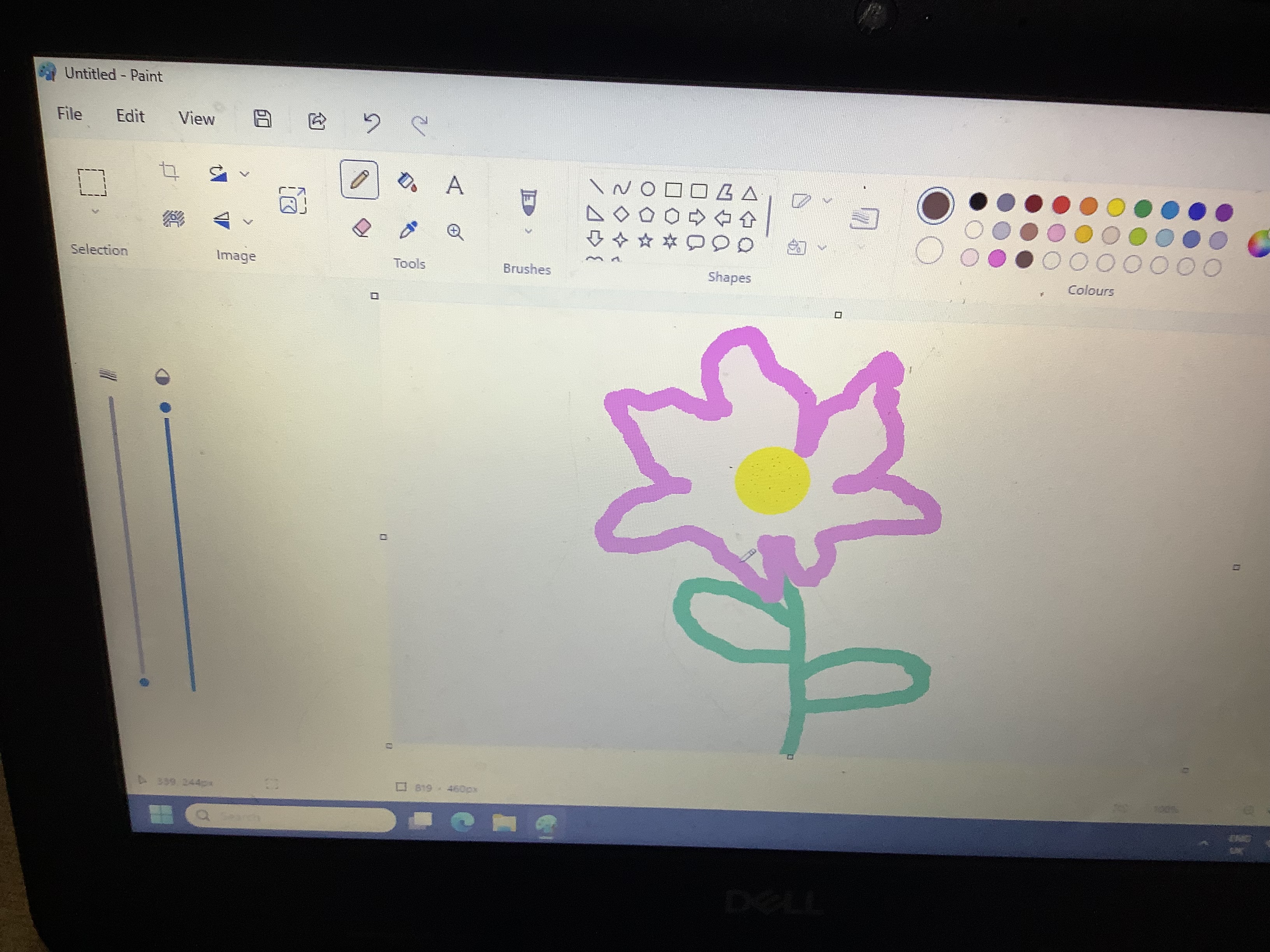 Mia's digital flower